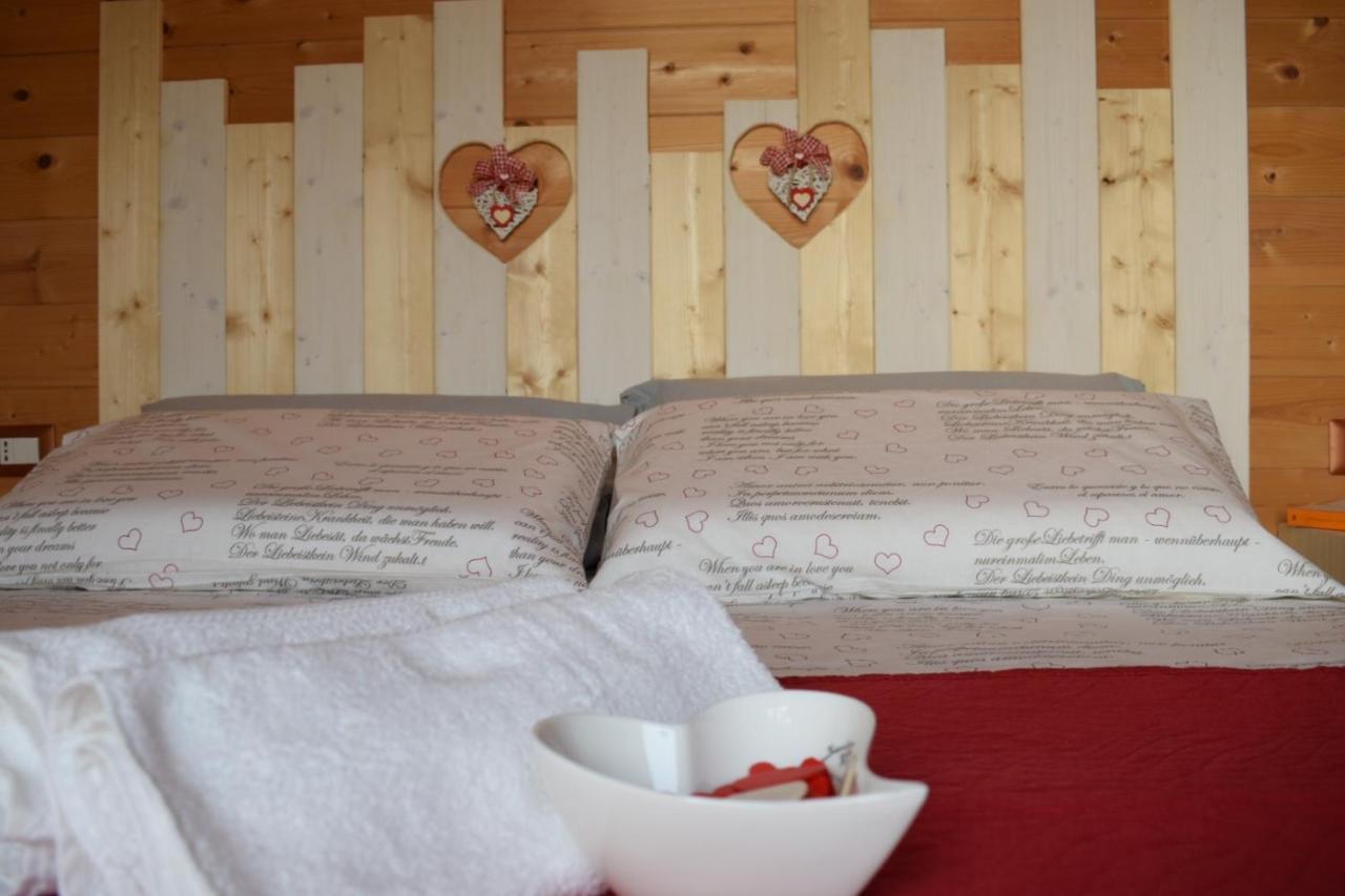 2 Cuori E Un B&B Sueglio Esterno foto